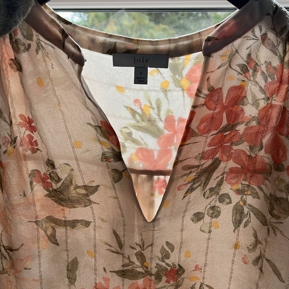 Joie silk floral flutter sleeve top with gold thread detail - Picture 6 of 7
